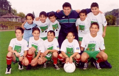 Красимир Балъков организира турнир за малките футболисти от  SOS Детски селища България