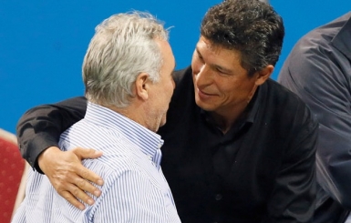 Краси Балъков и Христо Стоичков гледат заедно Турнира на шампионките