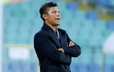 Красимир Балъков: "Свалям шапка на играчите"