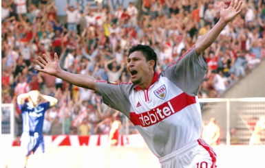 Красимир Балъков: Пазете се, мислете позитивно и бъдете отговорни към себе си и своите близки!