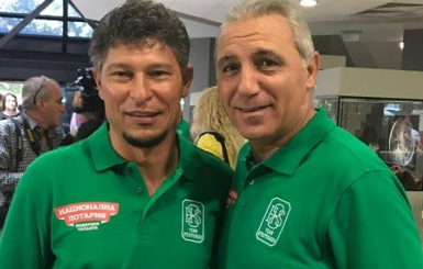 Красимир Балъков поздрави Христо Стоичков за рождения му ден